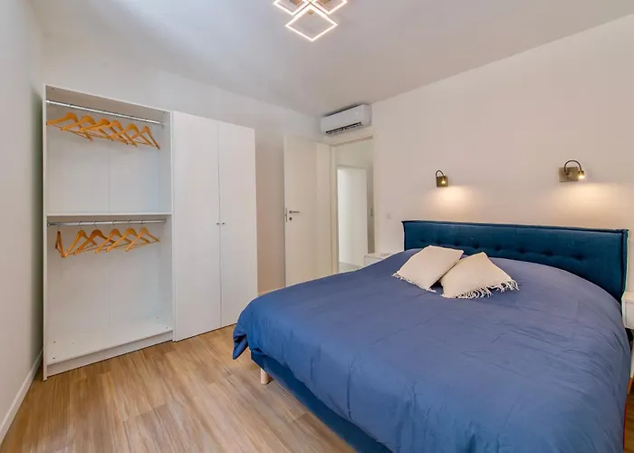 St Michel - Beau 3pieces En Centre-ville Climatise