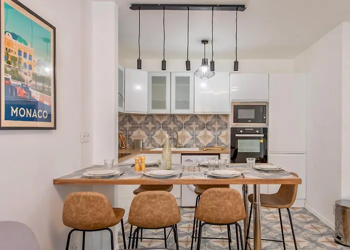 St Michel - Beau 3pieces En Centre-ville Climatise Apartment *